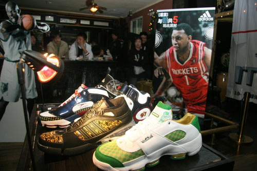 门将主动参 门将主动参